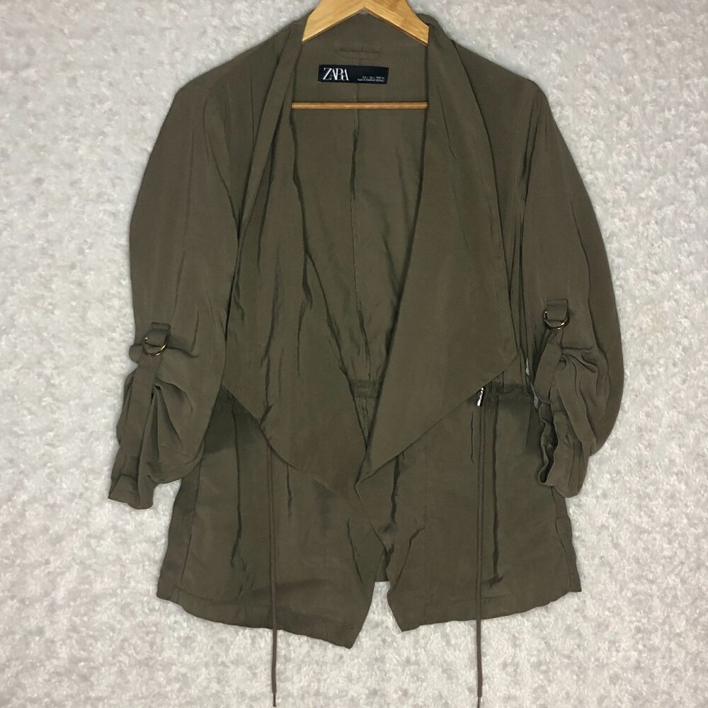ZARA Women's Green Blazer with Adjustable Waist Size Large